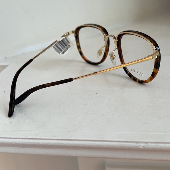 Gucci clear lens 🔥🔥🔥 - Picture 3 of 3